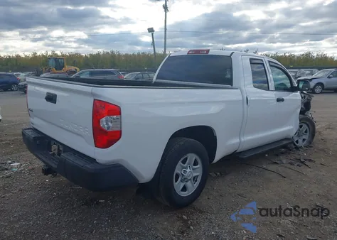 2019 Toyota Tundra Sr 4.6L V8 z USA, uszkodzony, nr VIN 5TFUM5F12KX082696